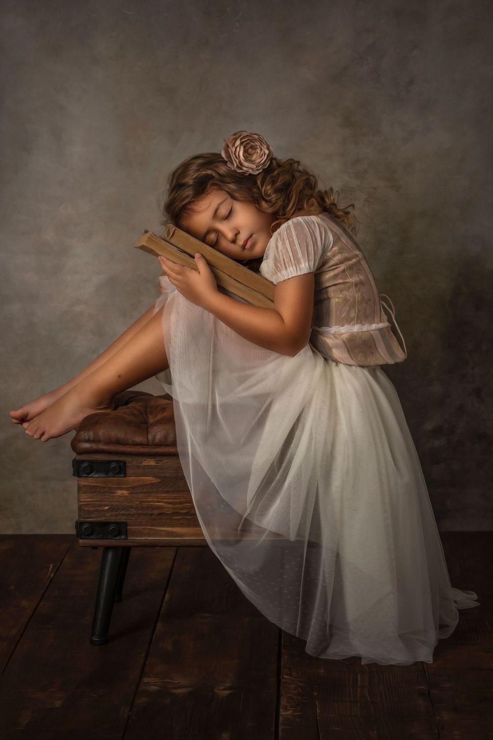 Fine art child portrait in Dubai — Natural Objektif #4